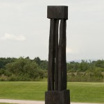 4.Armin Goeringer, Mammutt , 2010, legno 4,00x100x100 cm