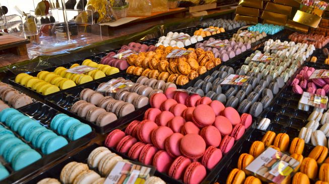 macarons-2.jpg