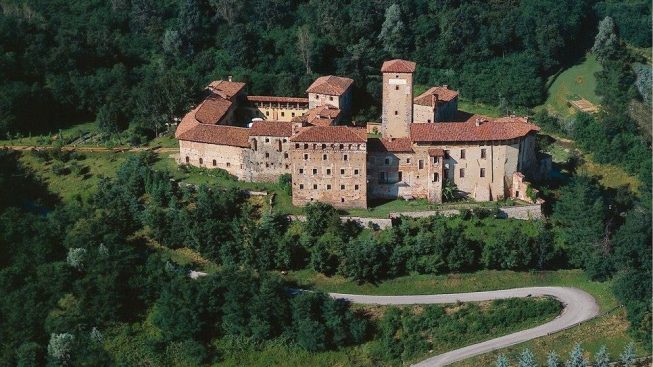 bi-massazza-castello-di-massazza.jpg