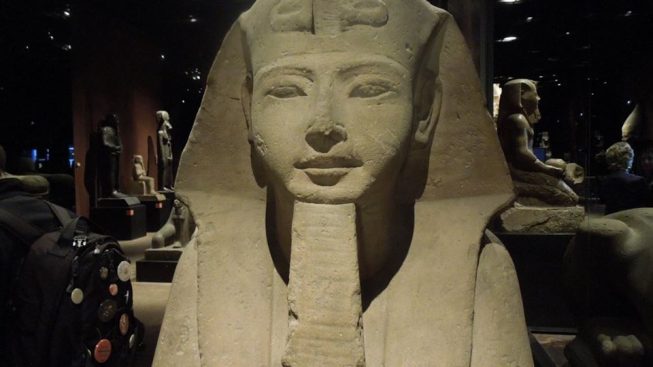 museo-egizio-statua-qp.jpg