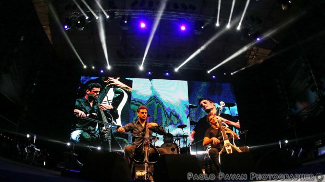 2cellos2.jpg