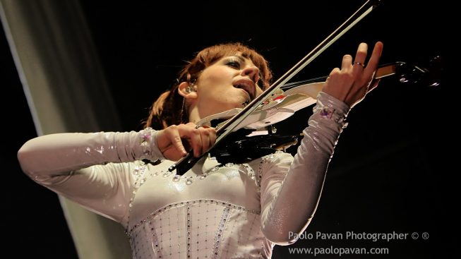 lindseystirling24.jpg