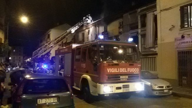 incendio-via-maria-vittoria.jpg