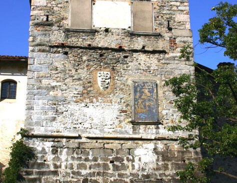 Massino Visconti (NO),Castello