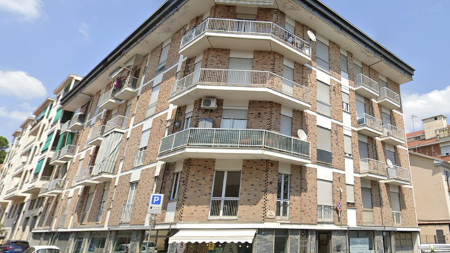 via Zangrandi 21 Asti