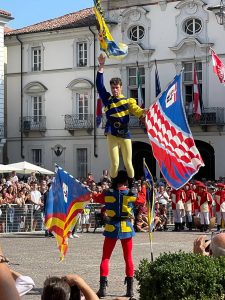 palio d'asti sbandieratori