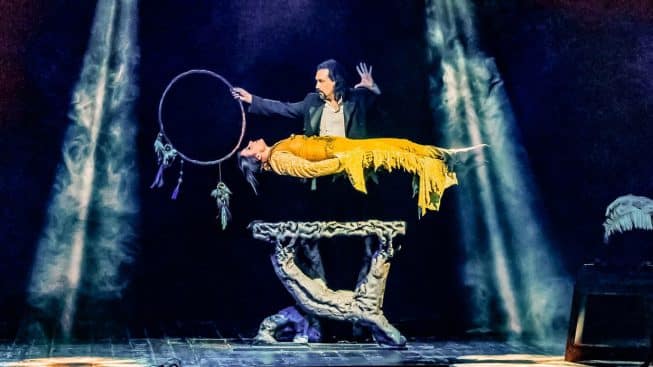 Illusion Magic Show gli illusionisti Alberto Giorgi e Laura – 02