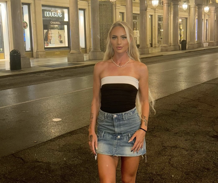 alisha lehamnn a torino da stories instagram