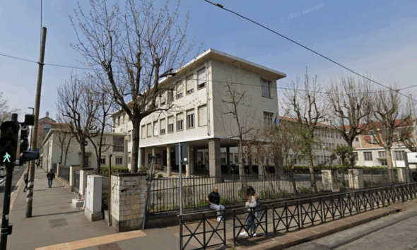 https://www.quotidianopiemontese.it/wp-content/uploads/2025/04/istituto-romolo-zerboni-aggressione-590x354.png