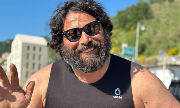 https://www.quotidianopiemontese.it/wp-content/uploads/2025/05/Massimiliano-Falco-da-Triton-Diving-Club-Bergeggi-e1746446689206-590x354.jpg