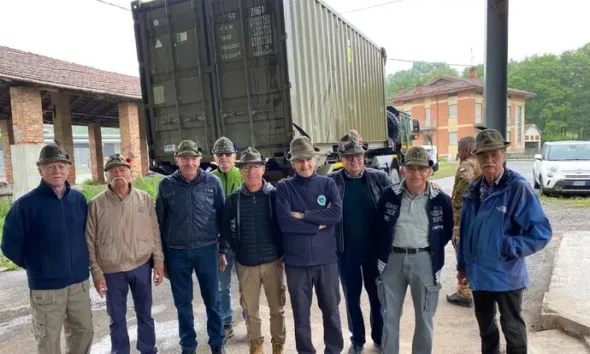 https://www.quotidianopiemontese.it/wp-content/uploads/2025/05/alpini-cuneo-590x354.webp