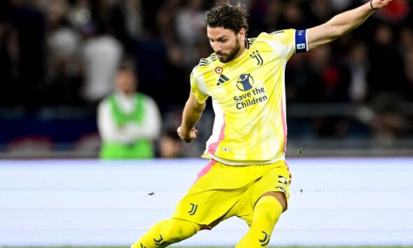 https://www.quotidianopiemontese.it/wp-content/uploads/2025/05/locatelli-bologna-juve-e1746391756987-590x354.jpg
