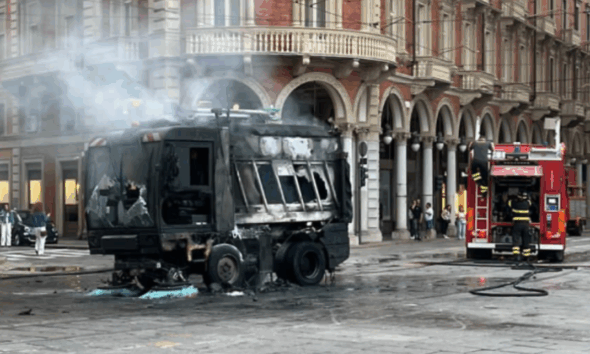 https://www.quotidianopiemontese.it/wp-content/uploads/2025/06/Incendio-camion-amiat-torino-590x354.png