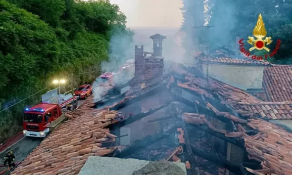 https://www.quotidianopiemontese.it/wp-content/uploads/2025/06/incendio-biella-590x354.webp