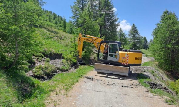 https://www.quotidianopiemontese.it/wp-content/uploads/2025/06/lavori-sulla-provincialedellAssietta-590x354.jpeg