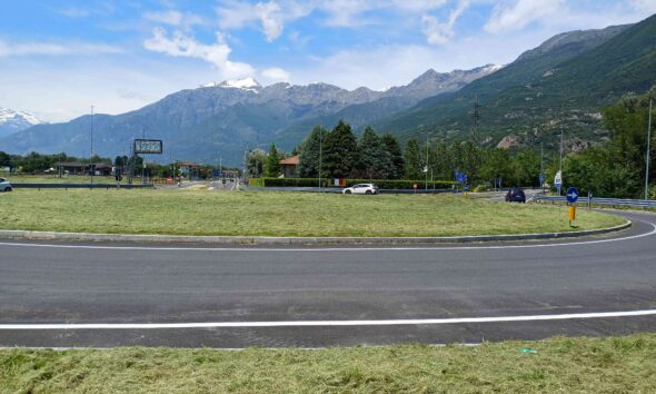 https://www.quotidianopiemontese.it/wp-content/uploads/2025/06/rotatoria_SS-25_SP-24_Villar-Focchiardo_28_05_2025_2-590x354.jpg