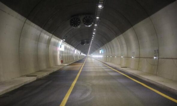 https://www.quotidianopiemontese.it/wp-content/uploads/2025/06/tunnel-tenda-590x354.jpeg