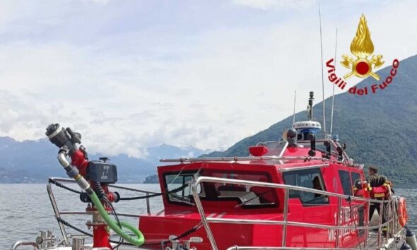 https://www.quotidianopiemontese.it/wp-content/uploads/2025/06/vigili-del-fuoco-lago-maggiore-590x354.jpg