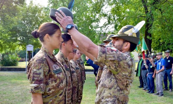 https://www.quotidianopiemontese.it/wp-content/uploads/2025/07/alpini-590x354.jpeg