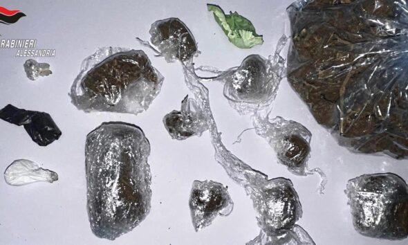 https://www.quotidianopiemontese.it/wp-content/uploads/2025/07/arrestato-per-droga-alessandria-590x354.jpeg