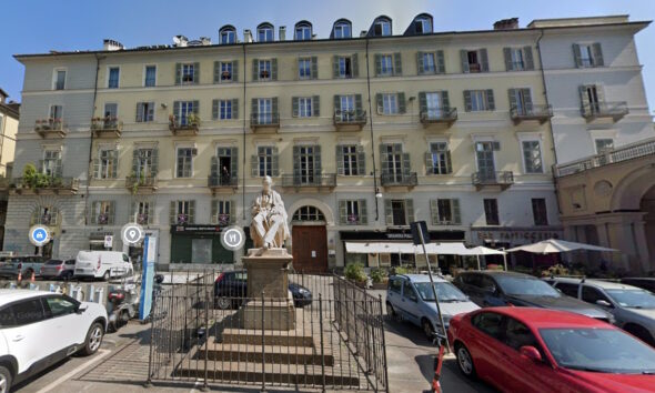 https://www.quotidianopiemontese.it/wp-content/uploads/2025/07/piazza-paleocapa-torino-590x354.jpg