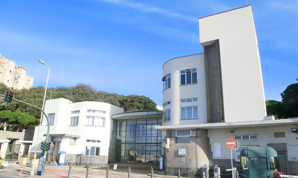 https://www.quotidianopiemontese.it/wp-content/uploads/2025/08/Istituto_Gaslini_ospedale_pediatrico_genova-590x354.jpg