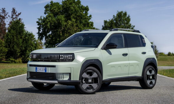 https://www.quotidianopiemontese.it/wp-content/uploads/2025/09/fiat-grande-panda-benzina-2025-590x354.jpg