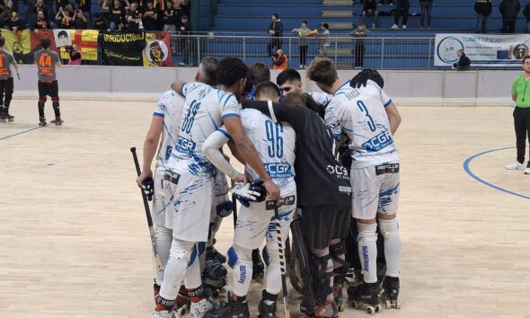 https://www.quotidianopiemontese.it/wp-content/uploads/2025/12/azzura-hockey-novara-e1764766016296-590x354.jpg