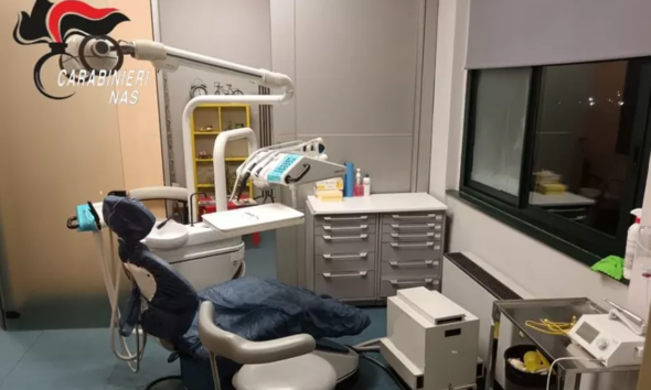 https://www.quotidianopiemontese.it/wp-content/uploads/2025/12/sequestro-dentista-torino-590x354.png