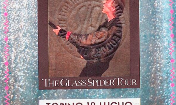 https://www.quotidianopiemontese.it/wp-content/uploads/2026/01/Bowie-Glass-Spider-Tour-Torino-18-Luglio-1987-590x354.jpg