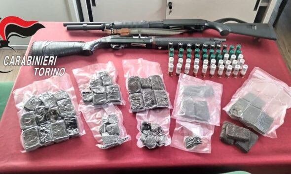 https://www.quotidianopiemontese.it/wp-content/uploads/2026/01/armi-droga-borgaro-590x354.jpeg