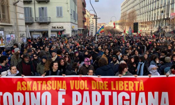 https://www.quotidianopiemontese.it/wp-content/uploads/2026/01/corteo-askatasua-torino-14-590x354.jpg