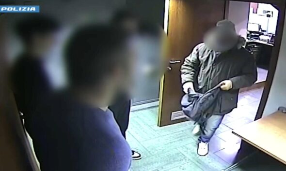 https://www.quotidianopiemontese.it/wp-content/uploads/2026/01/rapina-corso-traiano-torino-590x354.jpg