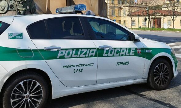 https://www.quotidianopiemontese.it/wp-content/uploads/2026/03/polizia-locale-torino-e1776594877623-590x354.jpg