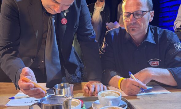 https://www.quotidianopiemontese.it/wp-content/uploads/2026/05/alcuni-membri-della-GIURIA-590x354.jpg