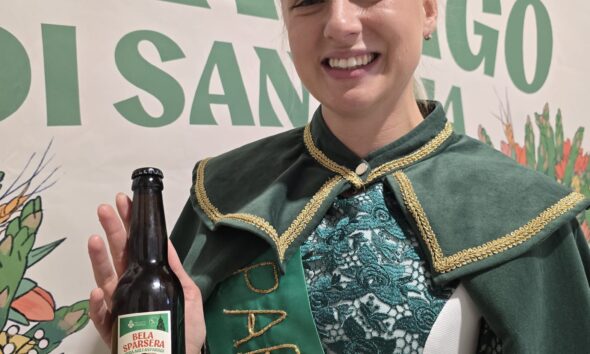 https://www.quotidianopiemontese.it/wp-content/uploads/2026/05/bela-spasera-birra-asparago-di-santena-e1778573016438-590x354.jpeg