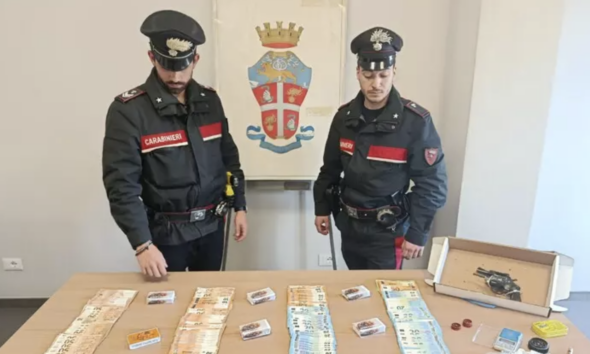https://www.quotidianopiemontese.it/wp-content/uploads/2026/05/carabinieri-droga--590x354.png