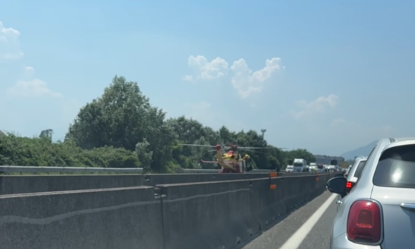 https://www.quotidianopiemontese.it/wp-content/uploads/2026/05/tangenziale-incidente-590x354.png