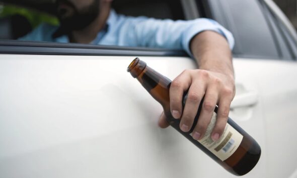 https://www.quotidianopiemontese.it/wp-content/uploads/2026/06/alcool-guida--590x354.jpeg