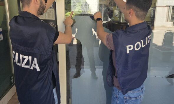 https://www.quotidianopiemontese.it/wp-content/uploads/2026/06/polizia-vercelli-sospensione-licenza-locale-590x354.jpg