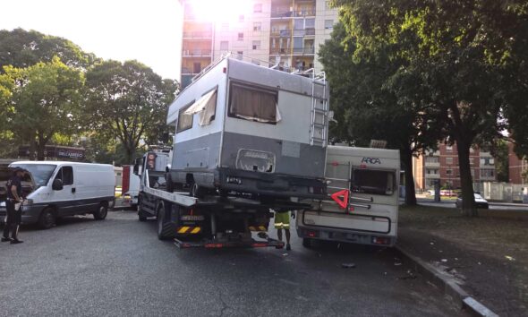 https://www.quotidianopiemontese.it/wp-content/uploads/2026/07/Controlli-camper-Polizia-Locale-8-590x354.jpg