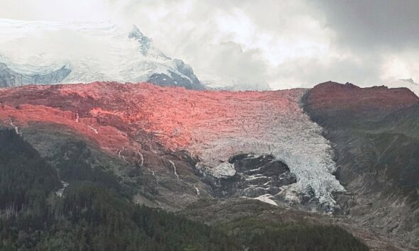 https://www.quotidianopiemontese.it/wp-content/uploads/2026/07/alpenglow3-590x354.jpg