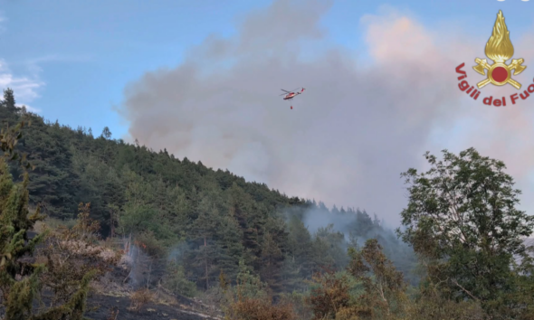 https://www.quotidianopiemontese.it/wp-content/uploads/2026/07/incendio-bardonecchia-590x354.png