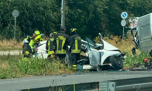 https://www.quotidianopiemontese.it/wp-content/uploads/2026/07/incidente-villastellone-590x354.png