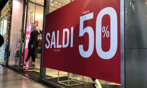 https://www.quotidianopiemontese.it/wp-content/uploads/2026/07/saldi-590x354.jpeg