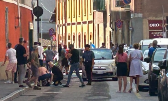 https://www.quotidianopiemontese.it/wp-content/uploads/2026/07/sparatoria-gambizzato-chivasso-590x354.png