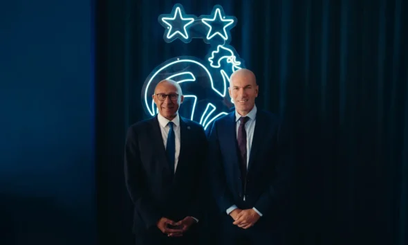 https://www.quotidianopiemontese.it/wp-content/uploads/2026/07/zinedine-zidane-nazionale-francese-di-calcio-590x354.webp