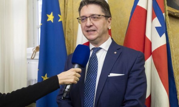 https://www.quotidianopiemontese.it/wp-content/uploads/2026/08/20260121143054-268798da-me-590x354.jpg
