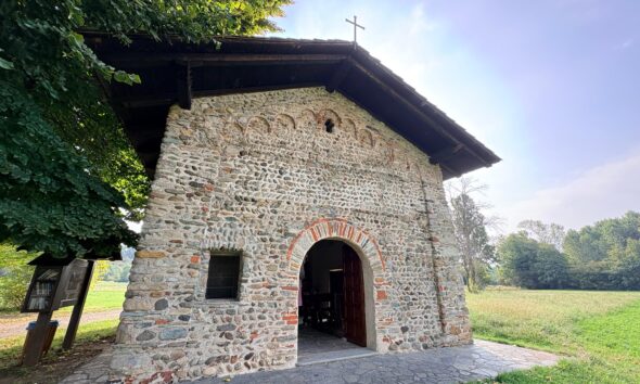 https://www.quotidianopiemontese.it/wp-content/uploads/2026/09/Chiesetta_San_Ferreolo_esterno-590x354.jpg