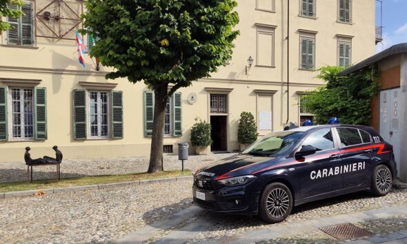 https://www.quotidianopiemontese.it/wp-content/uploads/2026/09/carabinieri-Conzano-590x354.jpg